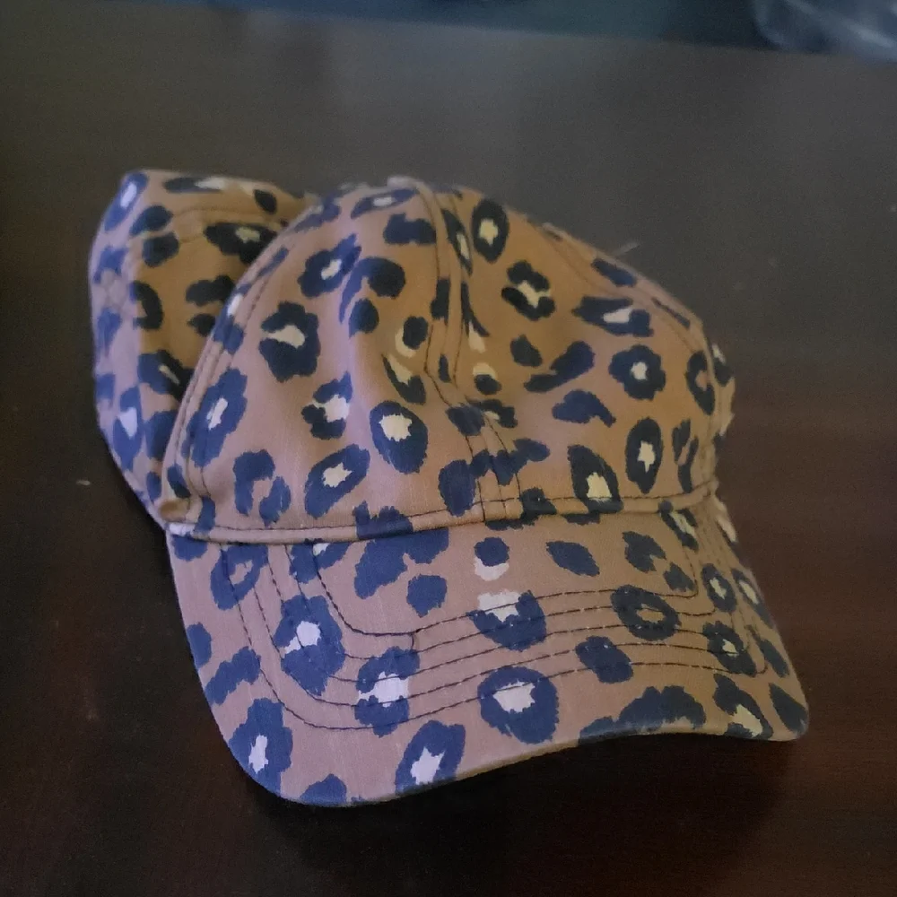Leopard Print Baseball Cap - Picture 1 of 1